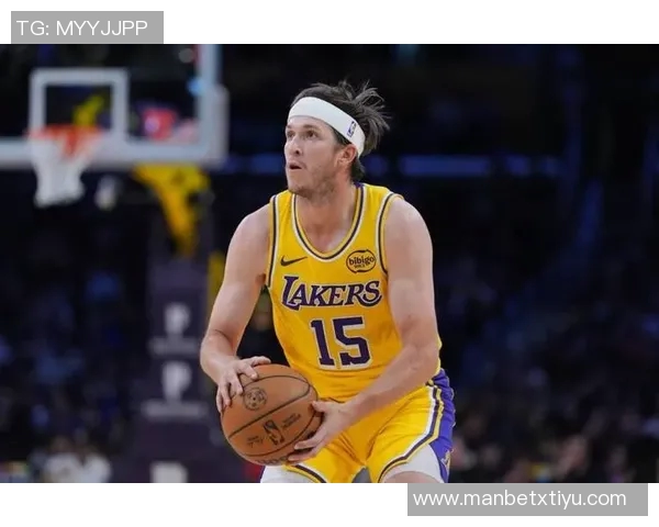 里夫斯谈比赛风格更倾向雷迪克而非克六的自然发挥与个人喜好