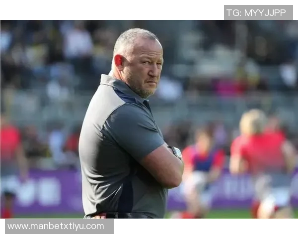 法国裁判总监承认卡马拉飞铲舍瓦利耶误判应该出红牌