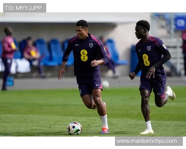 赖斯期待贝林福登帕尔默重返国家队为球队注入新活力 赖斯期待贝林福登帕尔默重返国家队为球队注入新活力