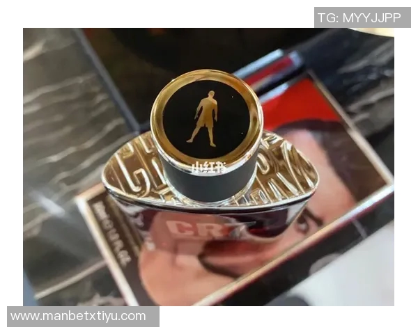 C罗推出新款香水CR7能量灵感源自他的活力与冲劲