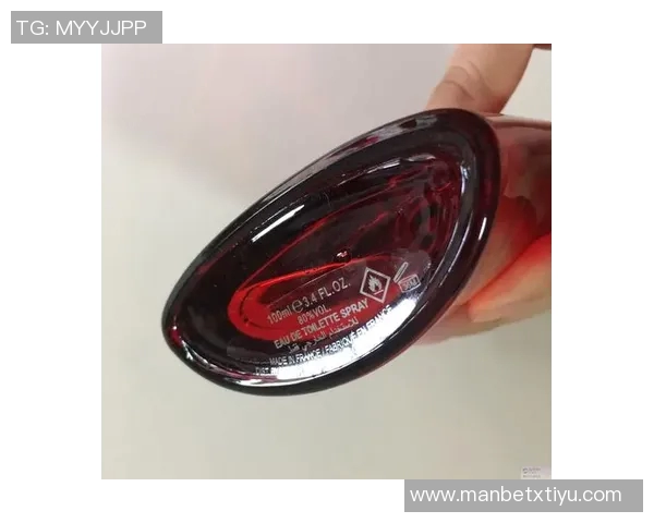 C罗推出新款香水CR7能量灵感源自他的活力与冲劲