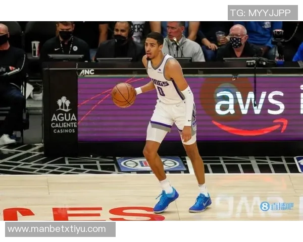 哈利伯顿怒怼裁判判罚不公劈叉投篮挑战遭拒引发热议