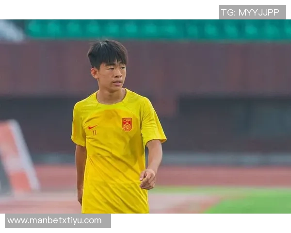 国少队表现出色赵松源替补进球邝兆镭助攻助力球队4-0领先孟加拉国