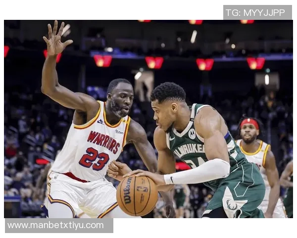 皮尔斯期待字母哥加盟雷霆三巨头组合再添强援引发热议 皮尔斯期待字母哥加盟雷霆三巨头组合再添强援引发热议